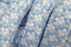 Błękitna siatka białe kwadraciki